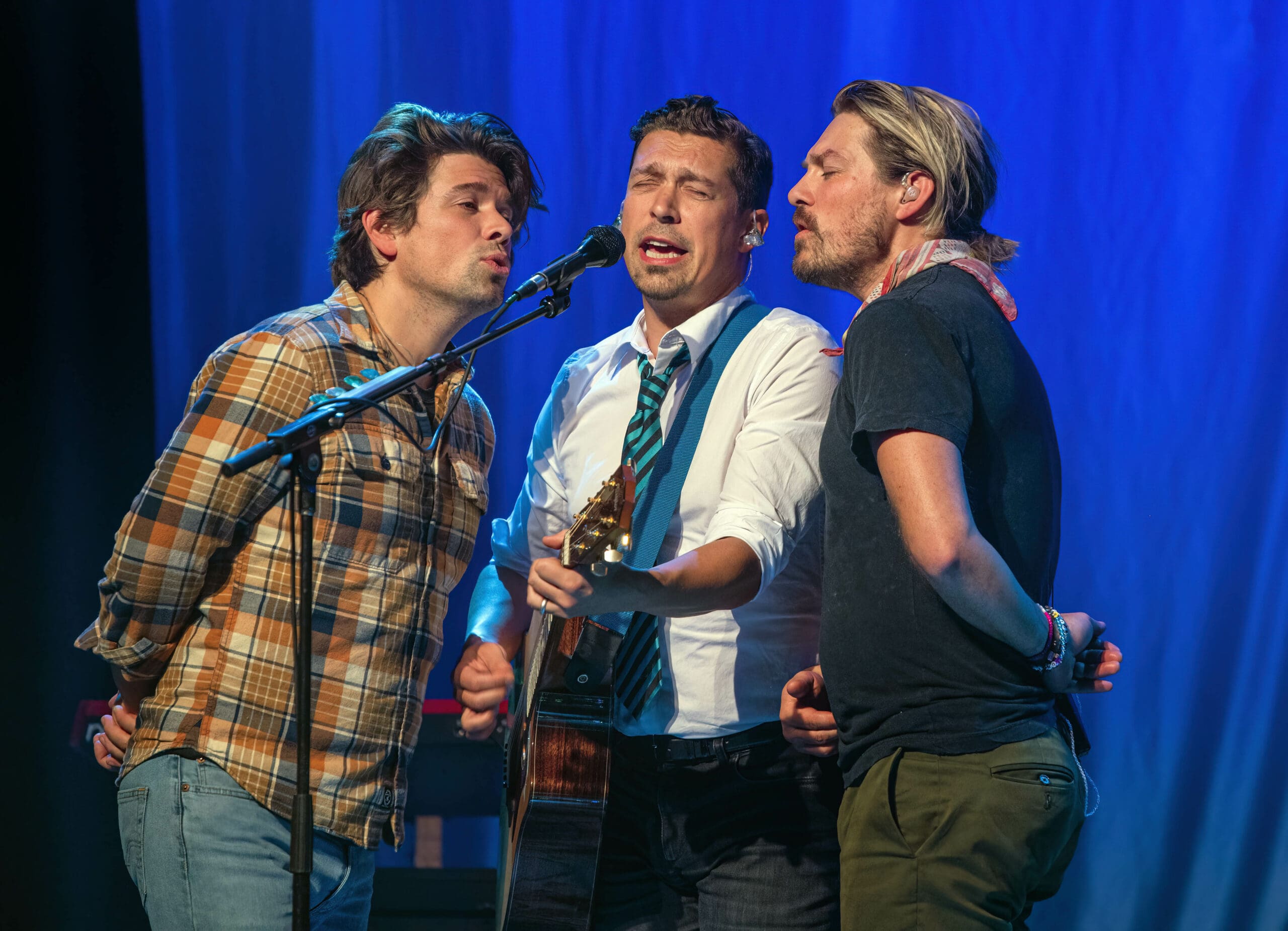 Hanson live in concert